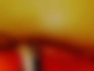 CocoFlames75 MILF webcam performer live streaming