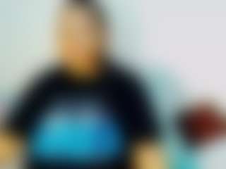 CocoFlames75 MILF webcam performer live streaming