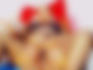 Live cam show with CocoFlames75 - Control on madthumbs