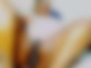 Live cam show with CocoFlames75 - Middle Aged on Camsoda