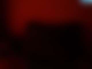 CocoFlames75 MILF webcam performer live streaming
