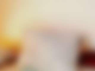CocoFlames75 MILF webcam performer live streaming