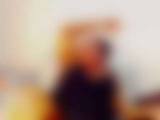 CocoFlames75's Live Sex Cam Show