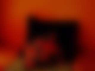 CocoFlames75's Live Sex Cam Show