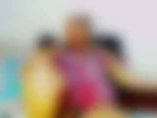 CocoFlames75 MILF webcam performer live streaming