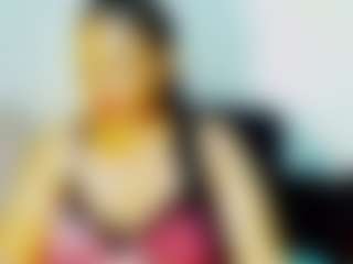 CocoFlames75 MILF webcam performer live streaming