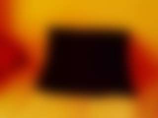 CocoFlames75 MILF webcam performer live streaming