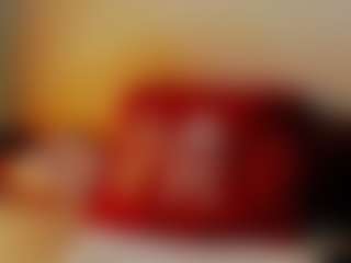 CocoFlames75 MILF webcam performer live streaming