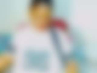 CocoFlames75 MILF webcam performer live streaming
