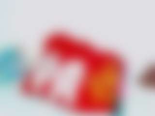 CocoFlames75 MILF webcam performer live streaming