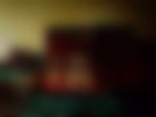 Live cam show with CocoFlames75 - Solo on Camsoda