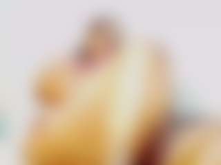 CocoFlames75 MILF webcam performer live streaming