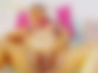 Live cam show with CocoFlames75 - Middle Aged on Camsoda