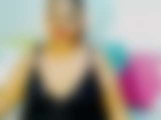 Live cam show with CocoFlames75 - Bedroom Ebony on Mixed Magazine Live