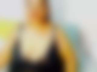 Live cam show with CocoFlames75 - Mature on fuklive.com