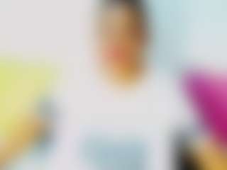 CocoFlames75 MILF webcam performer live streaming