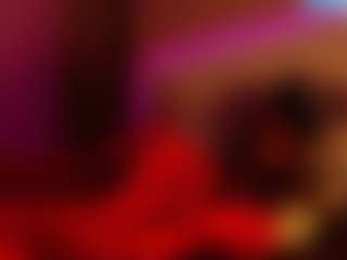 LusciousLipsT's Live Sex Cam Show