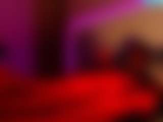 Live cam show with LusciousLipsT - Ebony on milfzrlive.com