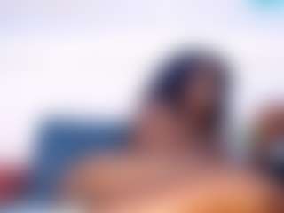 Live cam show with LusciousLipsT - Amateur on makecum.org