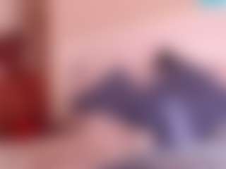 LusciousLipsT's Live Sex Cam Show
