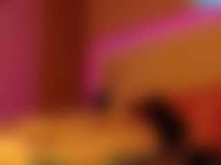 Live cam show with LusciousLipsT - Living Room on CamwithHer