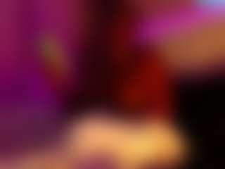 Live cam show with LusciousLipsT - Living Room on TeamSkeetLive