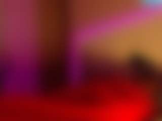 LusciousLipsT's Live Sex Cam Show