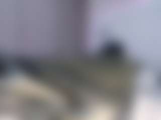 LusciousLipsT's Live Sex Cam Show
