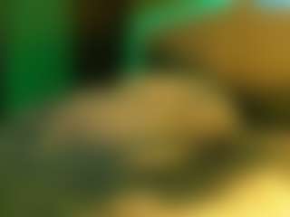 LusciousLipsT's Live Sex Cam Show
