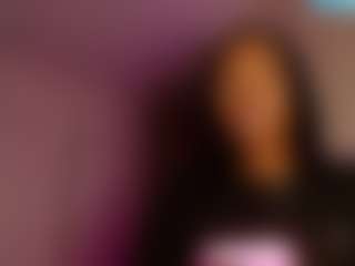 LusciousLipsT's Live Sex Cam Show