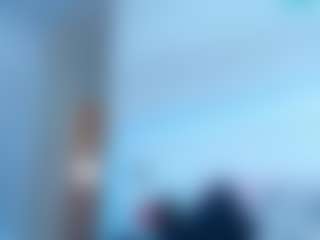 LusciousLipsT's Live Sex Cam Show