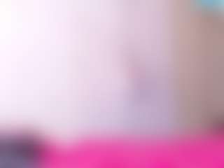 Live cam show with LusciousLipsT - Bedroom Ebony on CamClone