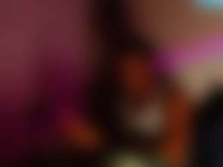 LusciousLipsT's Live Sex Cam Show