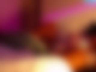 LusciousLipsT's Live Sex Cam Show