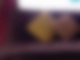 LusciousLipsT's Live Sex Cam Show