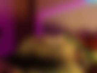 LusciousLipsT's Live Sex Cam Show