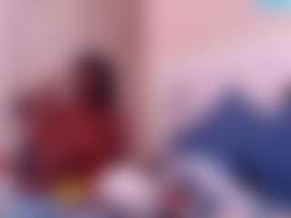 LusciousLipsT's Live Sex Cam Show