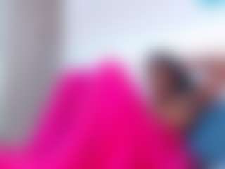 LusciousLipsT's Live Sex Cam Show