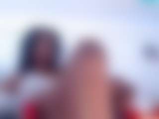 LusciousLipsT's Live Sex Cam Show