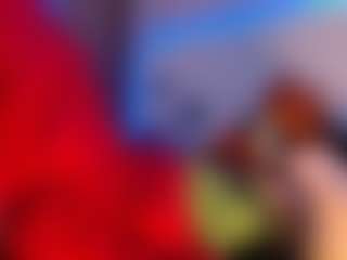 Spettacolo in cam dal vivo con LusciousLipsT - Black Amateur su Camsoda