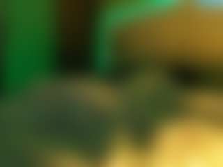 LusciousLipsT's Live Sex Cam Show