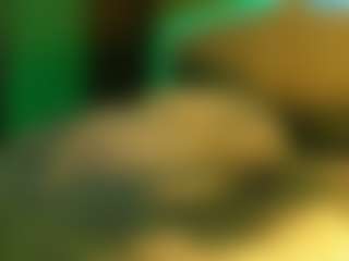 LusciousLipsT's Live Sex Cam Show