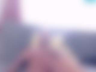 Live cam show with LusciousLipsT - Black Amateur on Fit Hotties