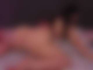 Live cam show with glektragray - Strip on TeamSkeetLive