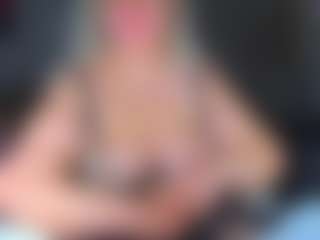 AdabelaUrHotDream's Live Sex Cam Show