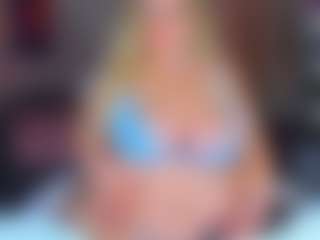 AdabelaUrHotDream's Live Sex Cam Show