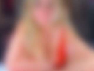 Live cam show with AdabelaUrHotDream - Squirt on makecum.org