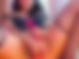 Show de câmera ao vivo com Holly-T - Bedroom Latina no Camsoda | colombia