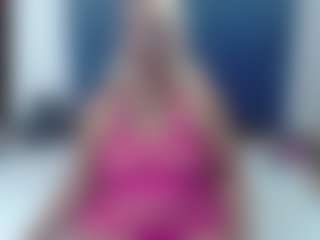 Live cam show with lilyhung2 - Double Penetration on Cam Slut