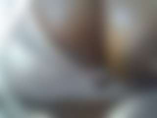 Live cam show with Sessley - Lactating on CamwithHer